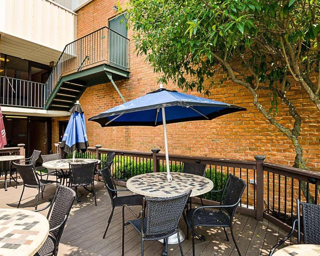 Quality Inn Lewisburg Servis gambar