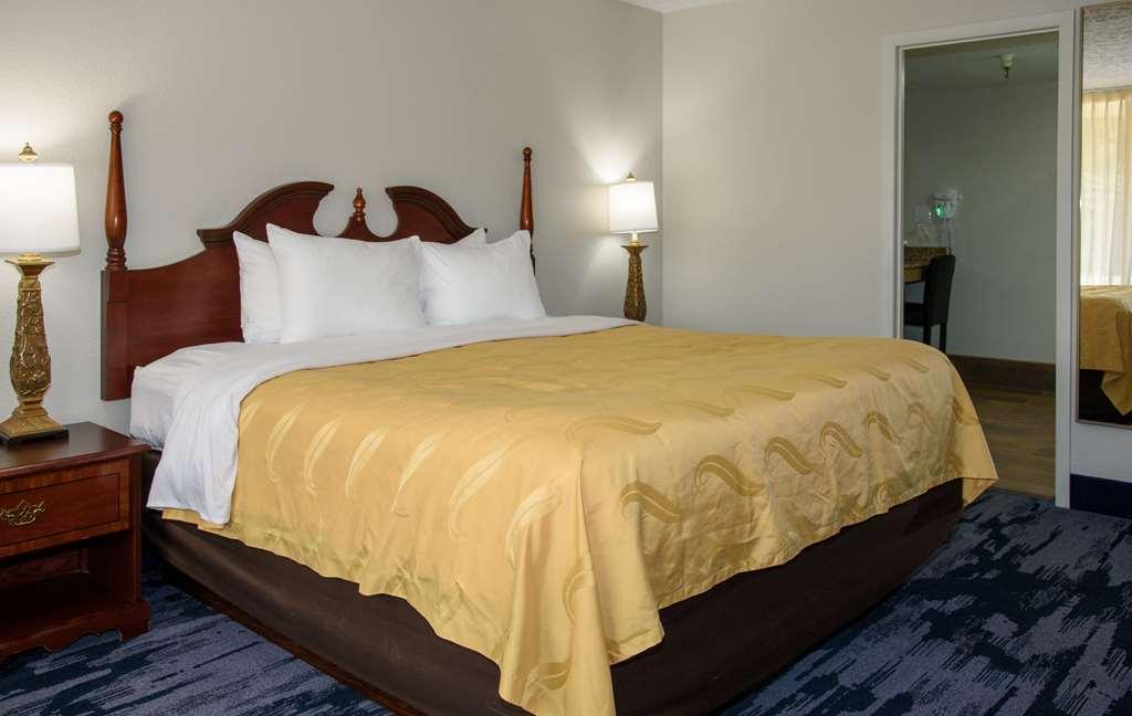 Quality Inn Lewisburg Bilik gambar